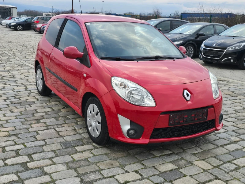 Renault Twingo 1.2i 75кс КЛИМАТИК ЕВРО 4