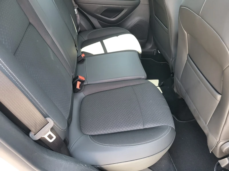 Opel Mokka X 1.6 CDTI EURO 6B, снимка 15 - Автомобили и джипове - 50700167