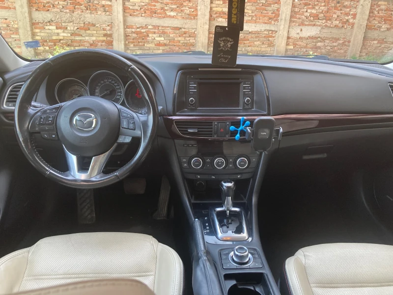 Mazda 6, снимка 8 - Автомобили и джипове - 51545812