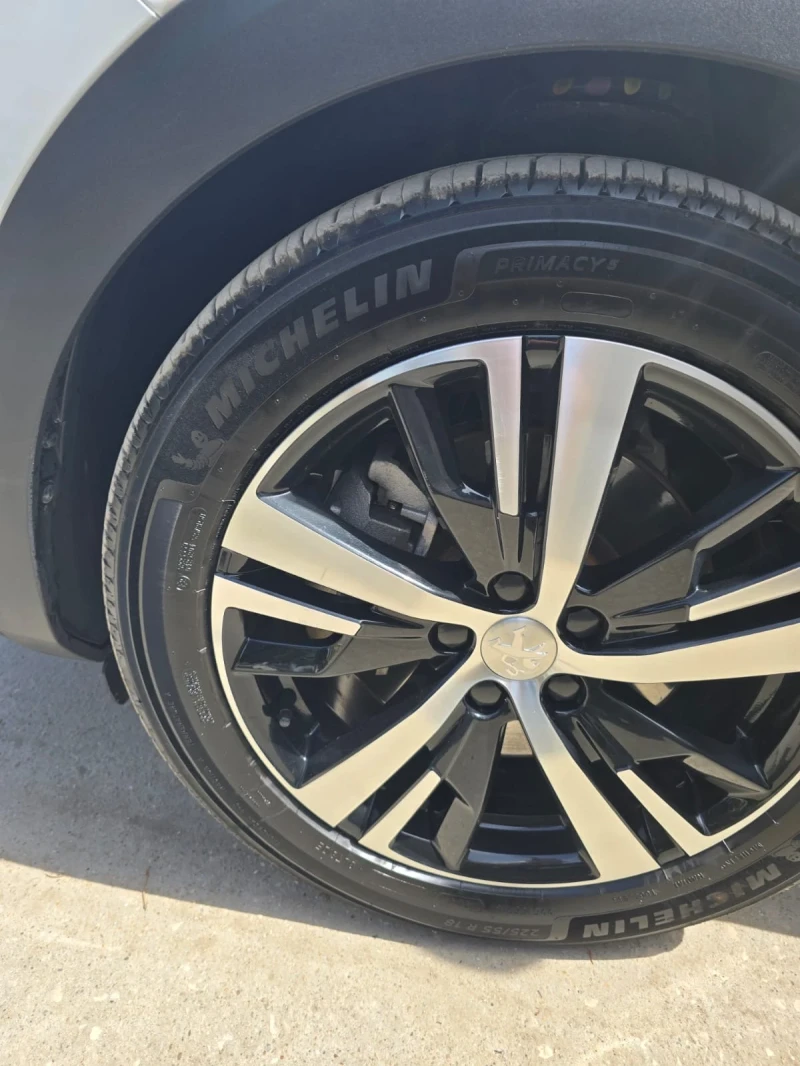 Peugeot 3008 New Line Up GT 1.6 Plug-in HYBRID 4WD 300 e-EAT8 E, снимка 7 - Автомобили и джипове - 52794825