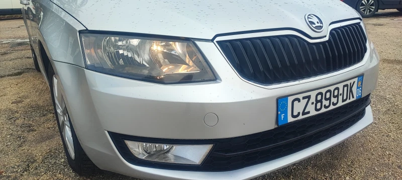 Skoda Octavia, снимка 4 - Автомобили и джипове - 52530312