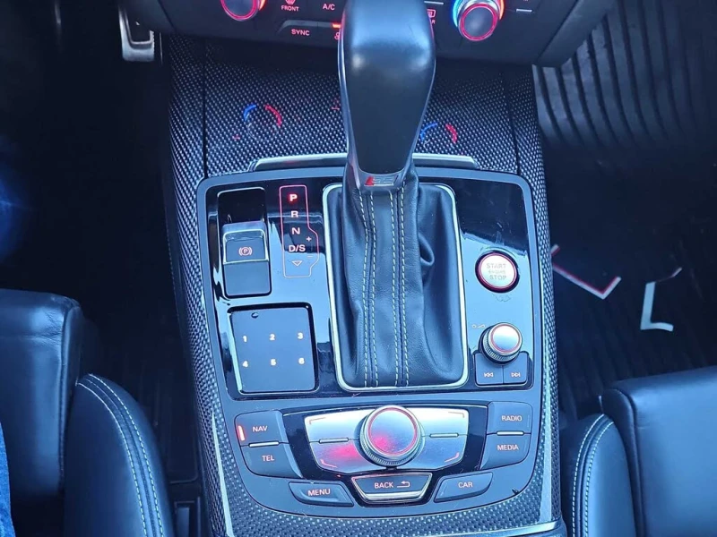 Audi S6 360/PREMIUM PLUS/ПОДГРЕВ/ШИБЕДАХ/МЪРТВИ ЗОНИ, снимка 10 - Автомобили и джипове - 52738301