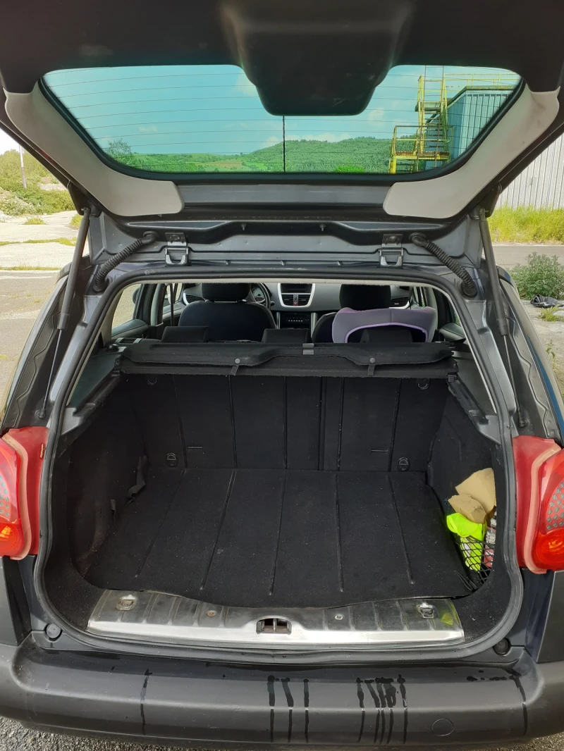 Peugeot 207, снимка 10 - Автомобили и джипове - 53025359