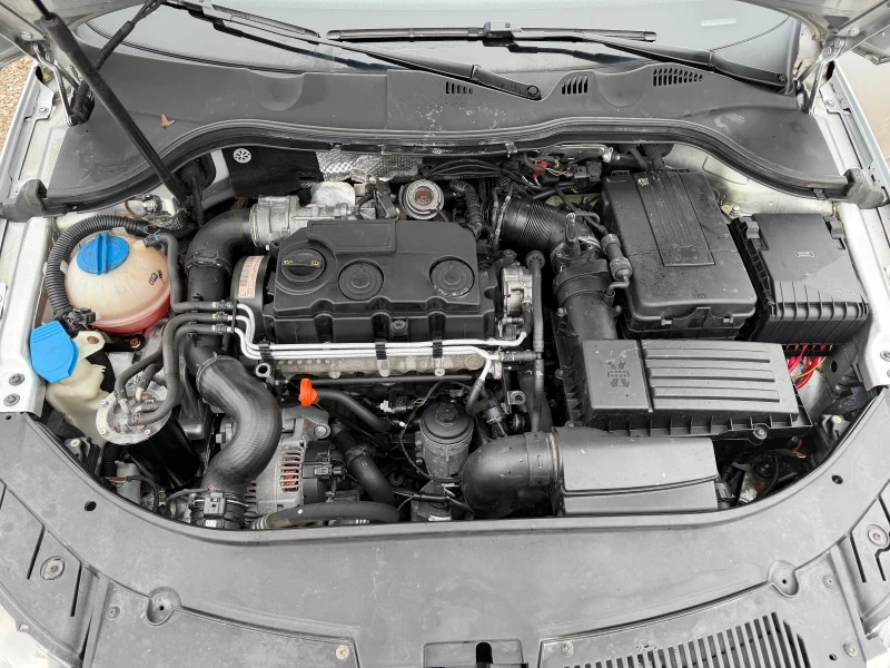 VW Passat 2.0TDI-140PS-HIGHLINE, снимка 14 - Автомобили и джипове - 53387877