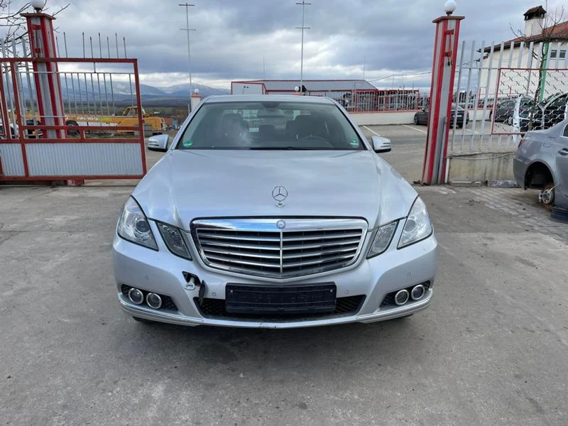 Mercedes-Benz E 350 3.5, снимка 4 - Автомобили и джипове - 41991418