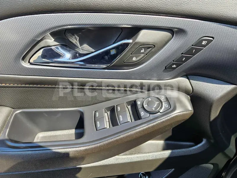 Chevrolet Traverse 3.6 AWD ВКЛЮЧЕН ТЕХНОТЕСТ, снимка 12 - Автомобили и джипове - 54231084