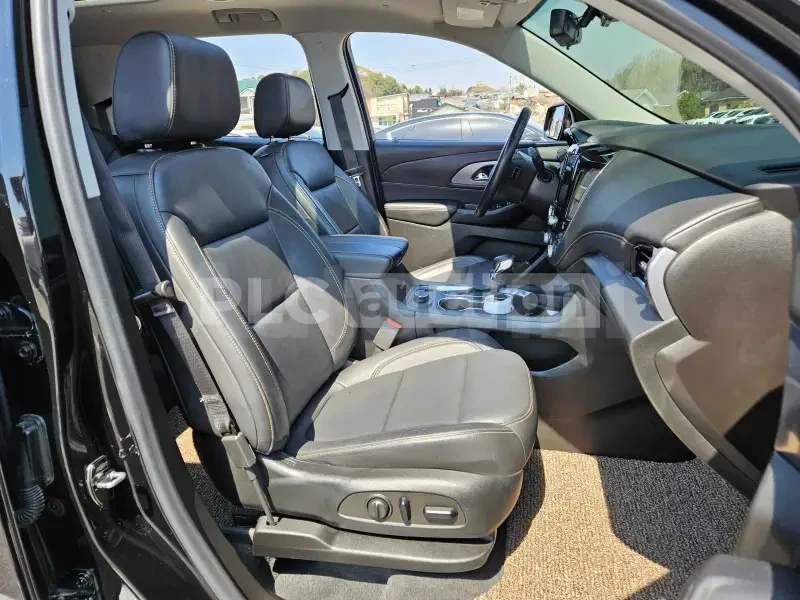 Chevrolet Traverse 3.6 AWD ВКЛЮЧЕН ТЕХНОТЕСТ, снимка 6 - Автомобили и джипове - 54231084