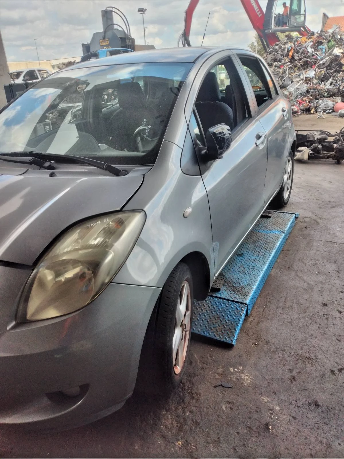 Toyota Yaris 1.4 4d4/1.33/1.0 | Mobile.bg   11