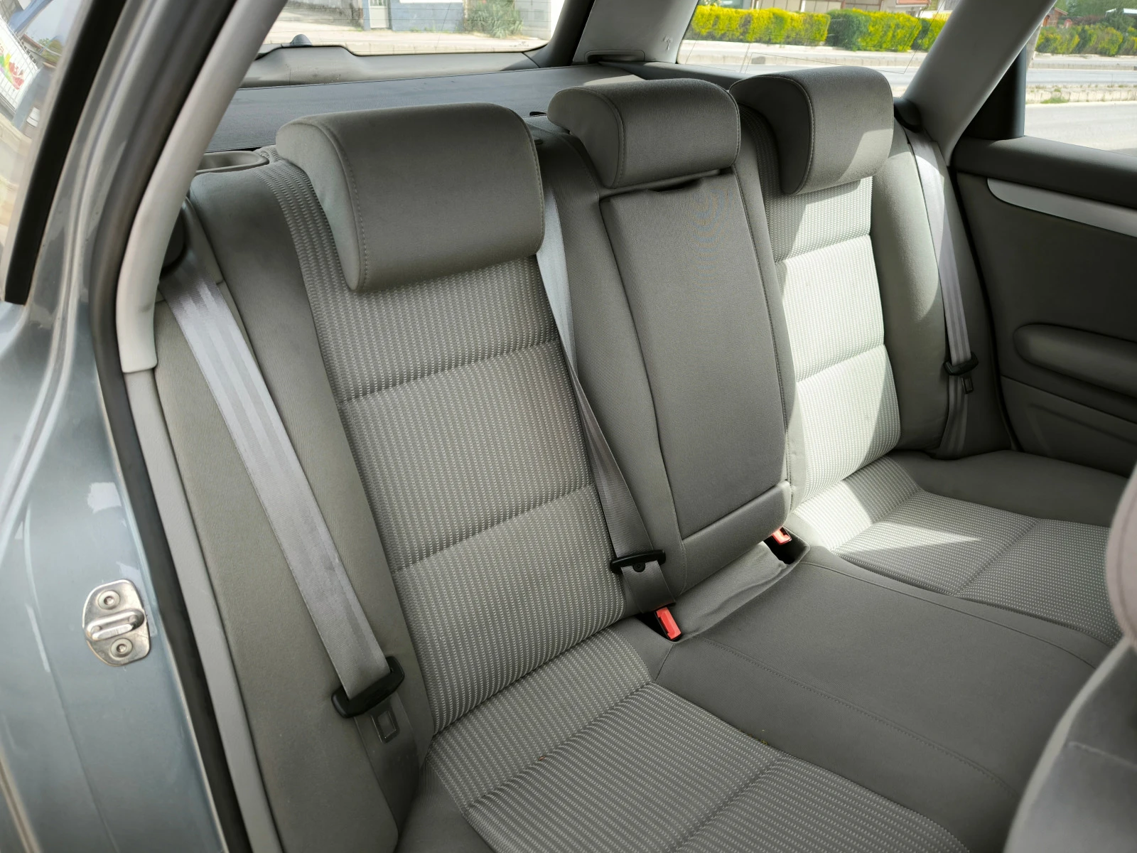 Audi A4 3.2i 4x4 | Mobile.bg   11