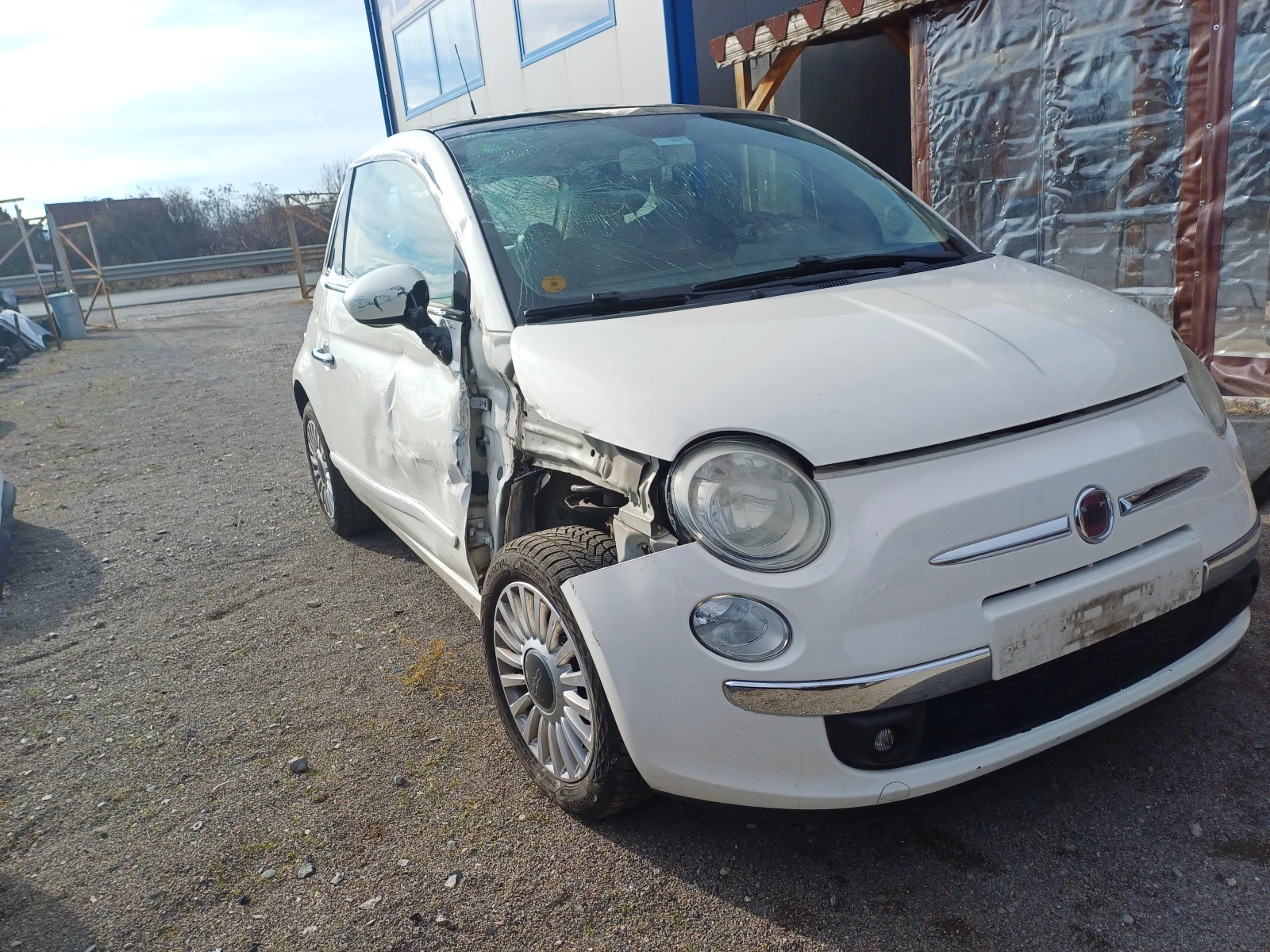 Fiat 500 1.4i-на части - изображение 2