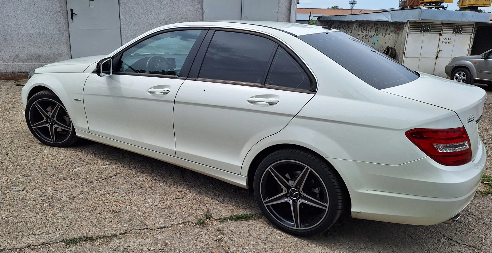Mercedes-Benz C 200  - изображение 2