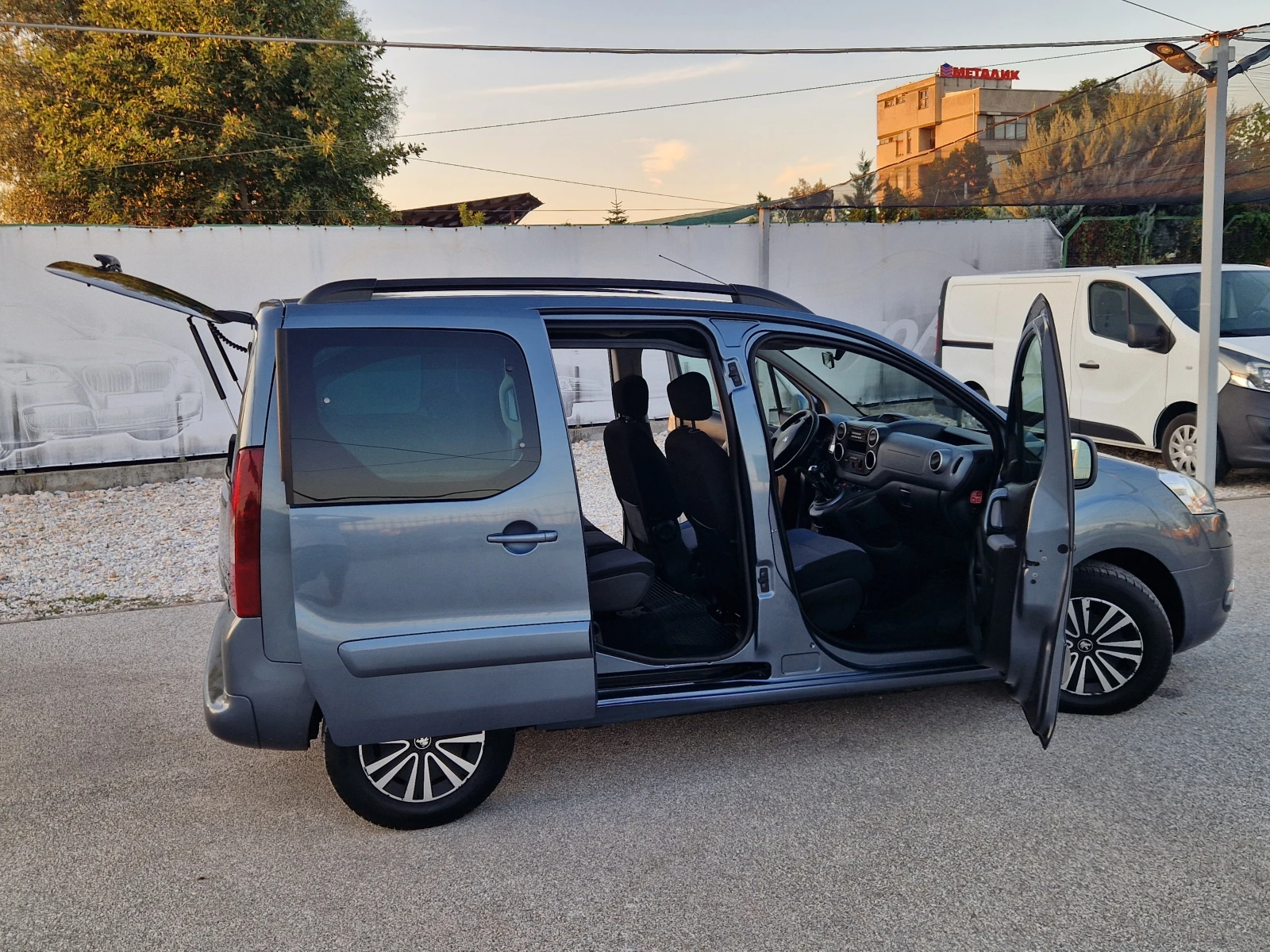 Peugeot Partner Tepee LED* Facelift* 1.6HDI - изображение 6