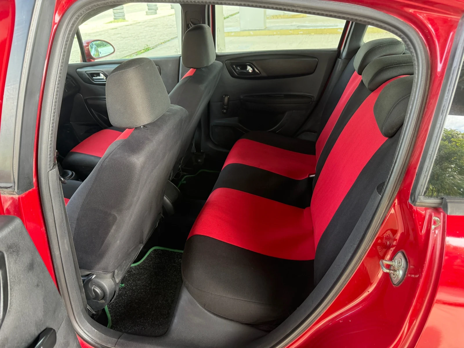 Citroen C4 1, 4 i / LPG / КЛИМАТИК - изображение 7