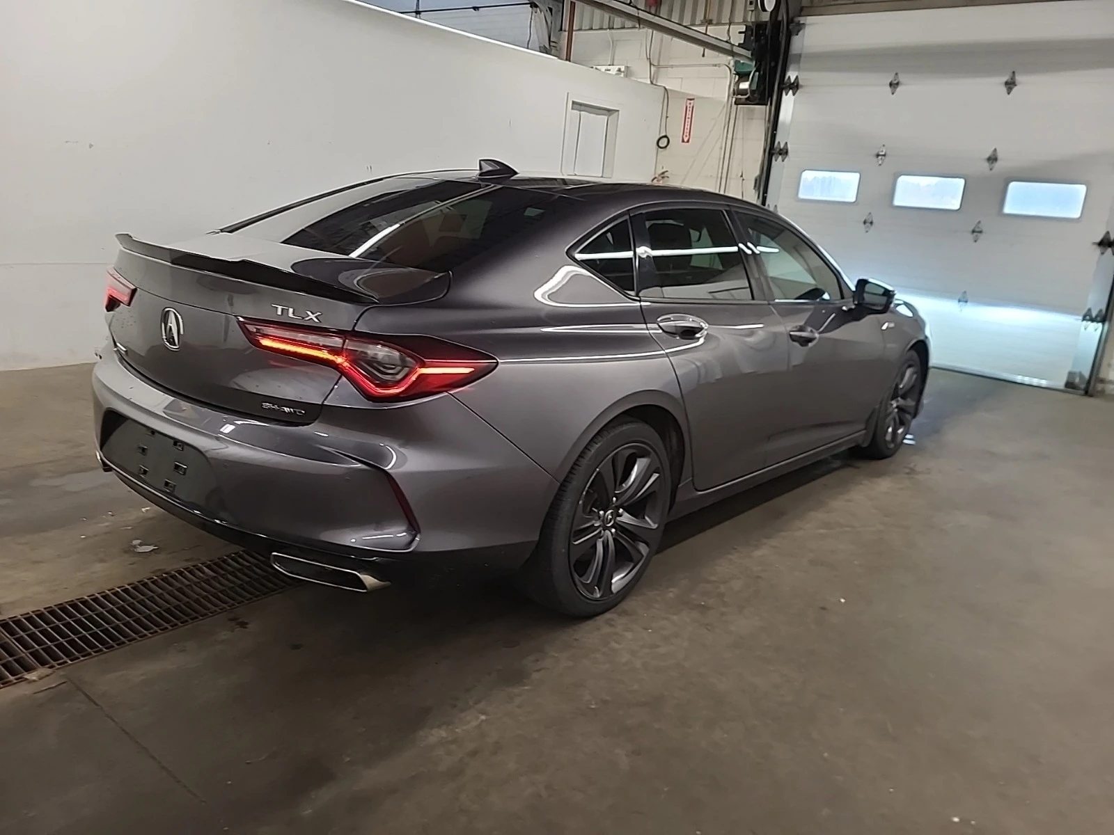 Acura TLX A-SPEC * * CARFAX * * АВТО КРЕДИТ * *  - изображение 3