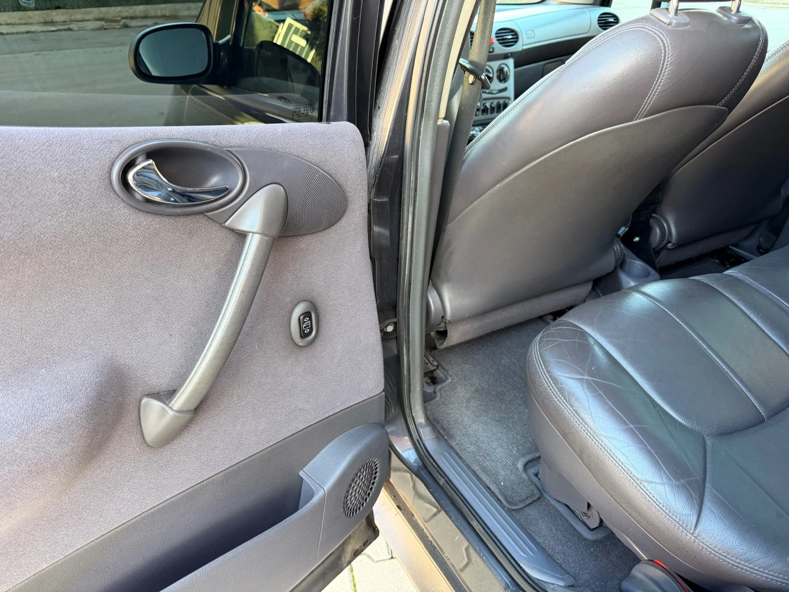 Mercedes-Benz A 160    / | Mobile.bg   12