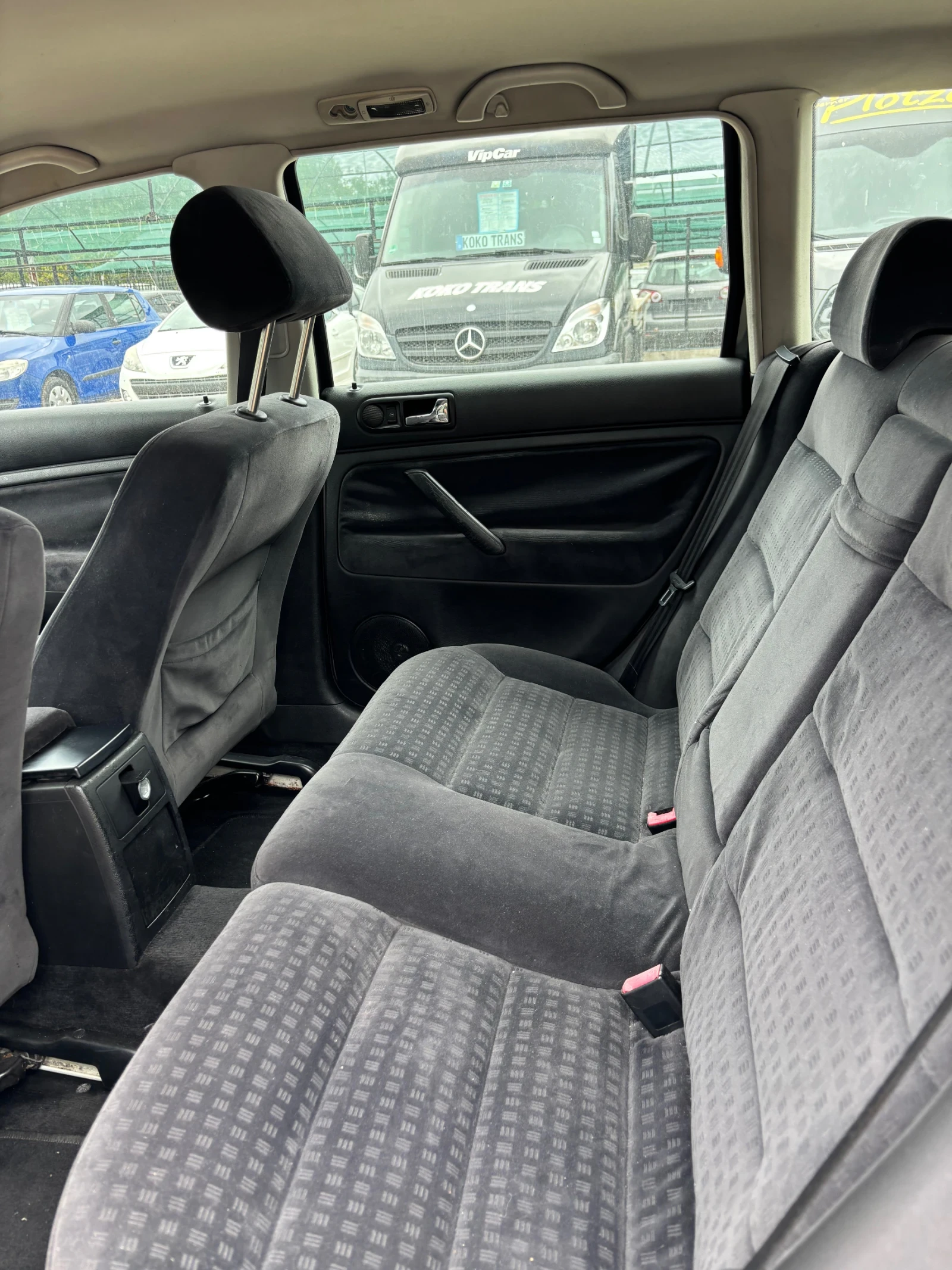 VW Passat 1.9 TDI 131к.с, снимка 10 - Автомобили и джипове - 52904544