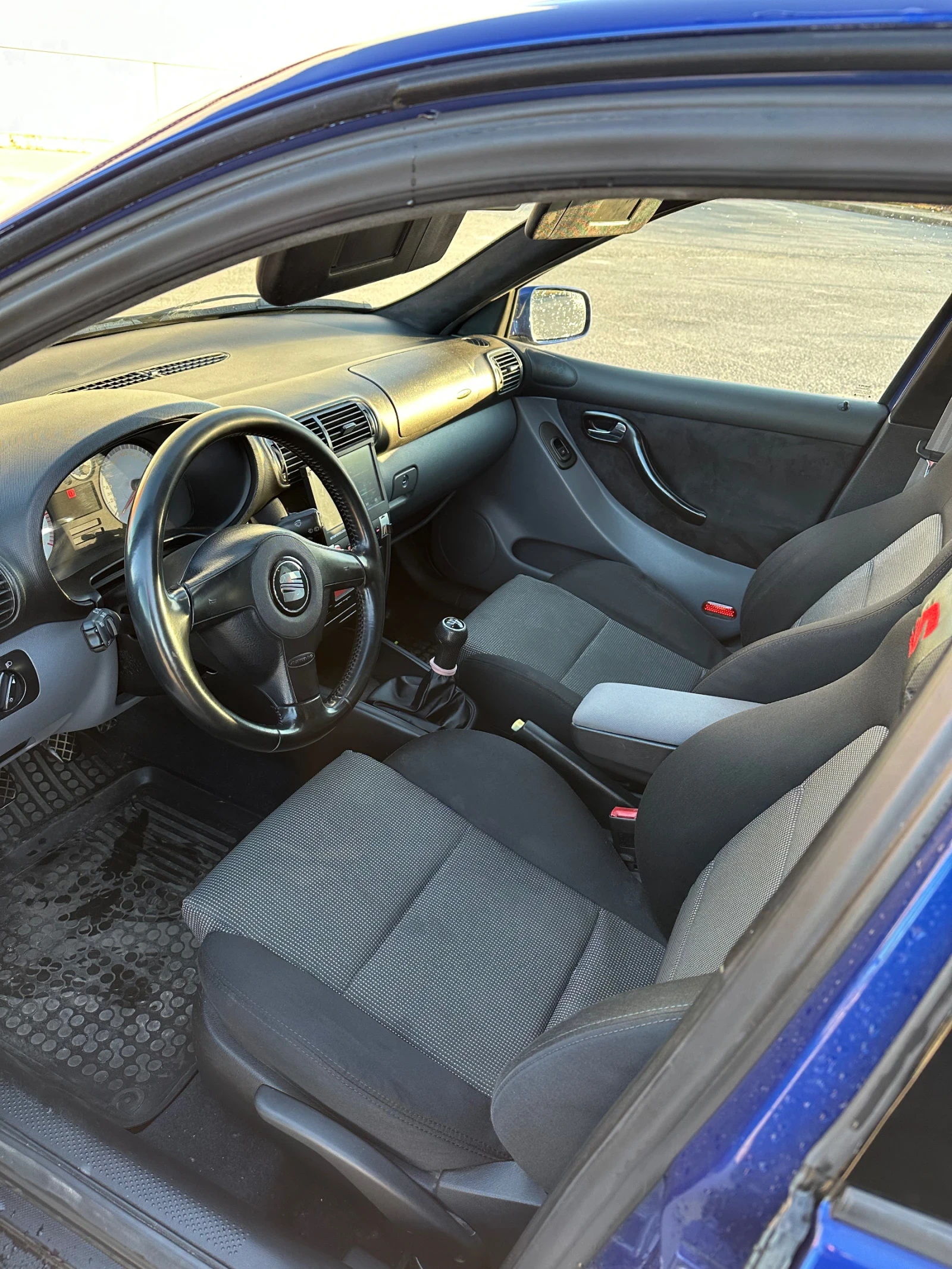 Seat Leon, снимка 6 - Автомобили и джипове - 53865495