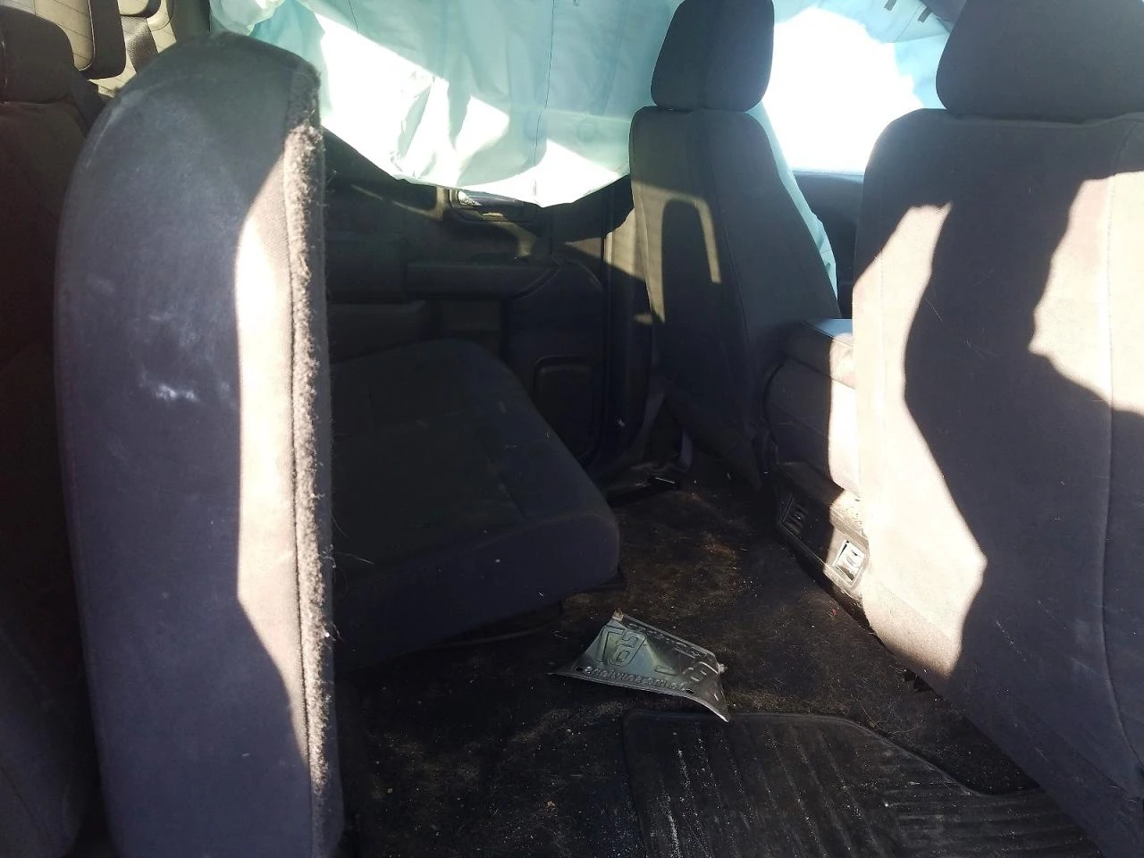 Chevrolet Silverado 2.7l K1500 Custom, снимка 11 - Автомобили и джипове - 53913423