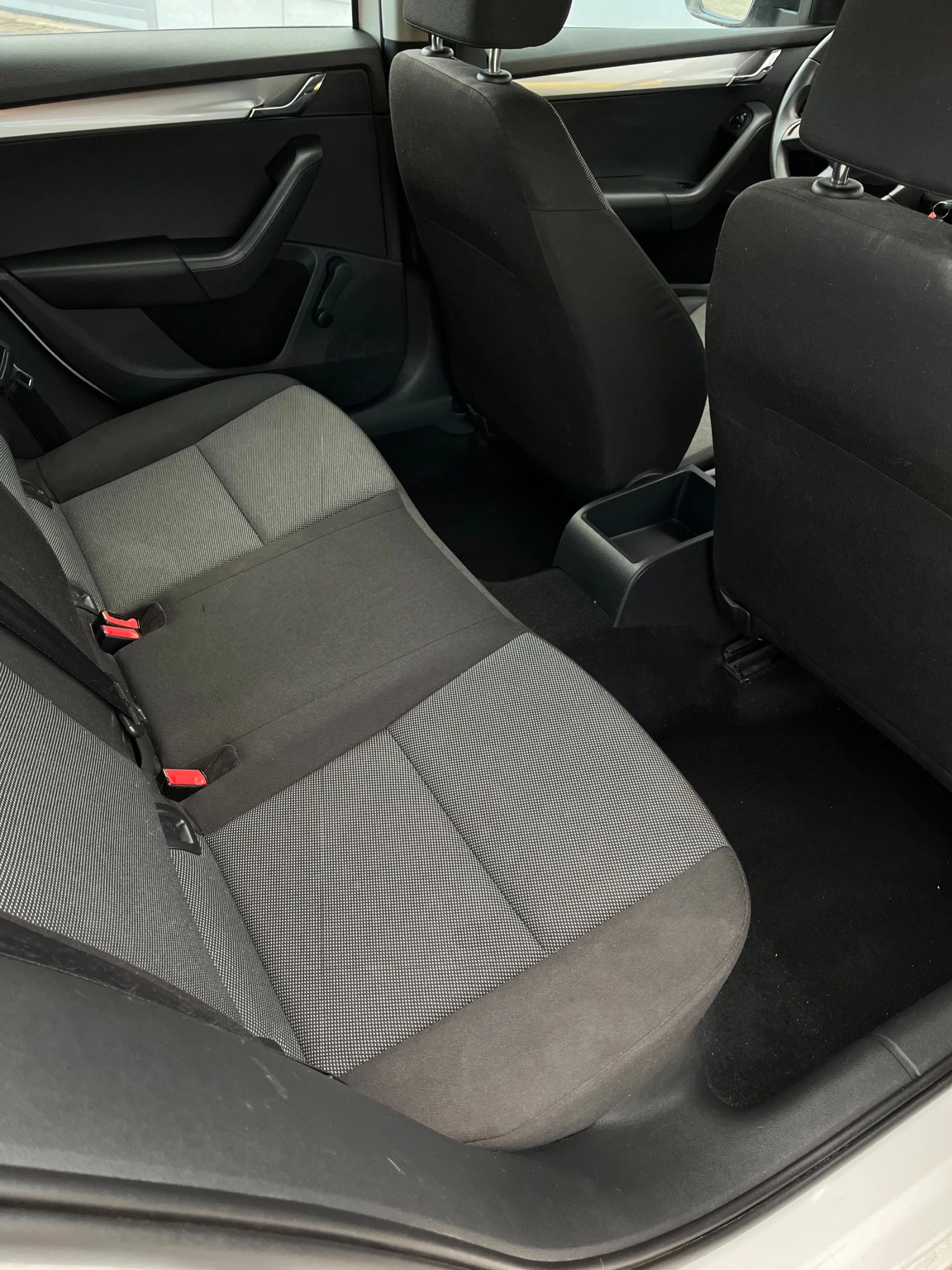 Skoda Octavia 1.4 TSI 140 к.с. Бензин ТUV-Германия, снимка 10 - Автомобили и джипове - 54212986