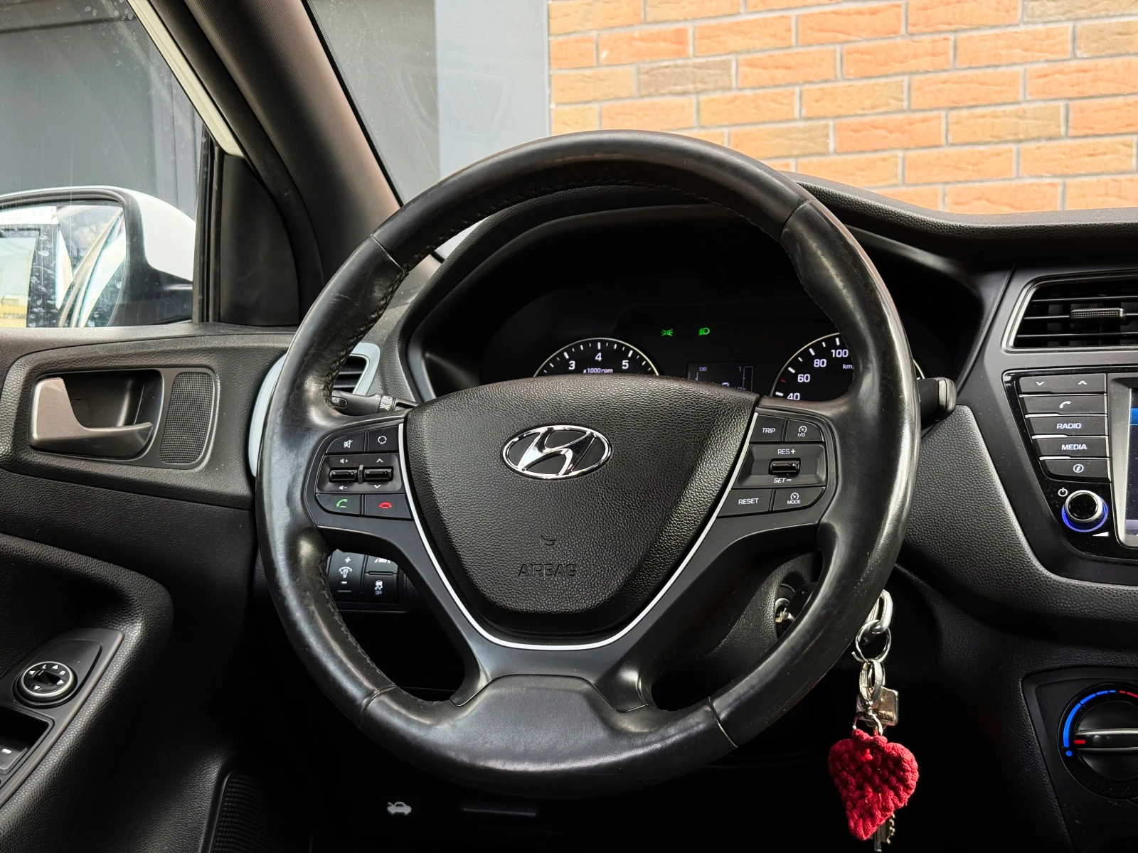 Hyundai I20 1.0 | Mobile.bg � ����������� 7