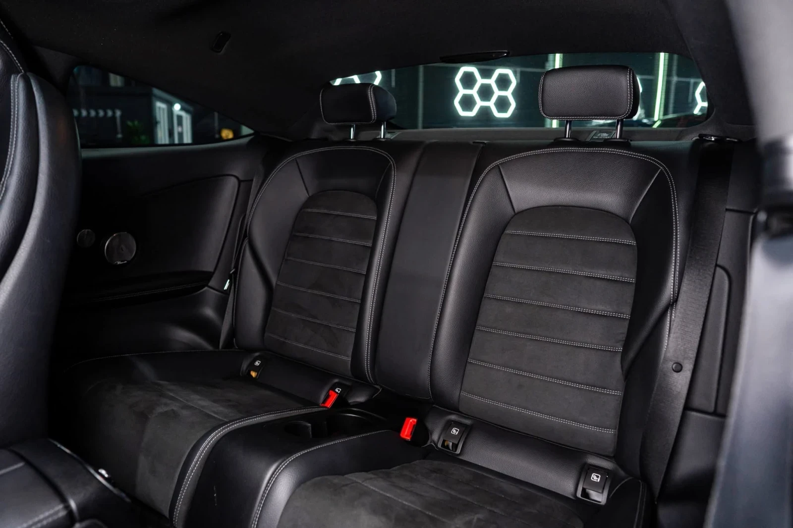 Mercedes-Benz C 250 D COUPE AMG LINE LED NAVI ПАНО BURM ЛИЗИНГ 100%, снимка 14 - Автомобили и джипове - 54892197