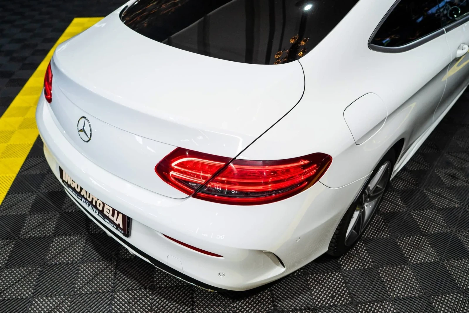 Mercedes-Benz C 250 D COUPE AMG LINE LED NAVI ПАНО BURM ЛИЗИНГ 100%, снимка 8 - Автомобили и джипове - 54892197