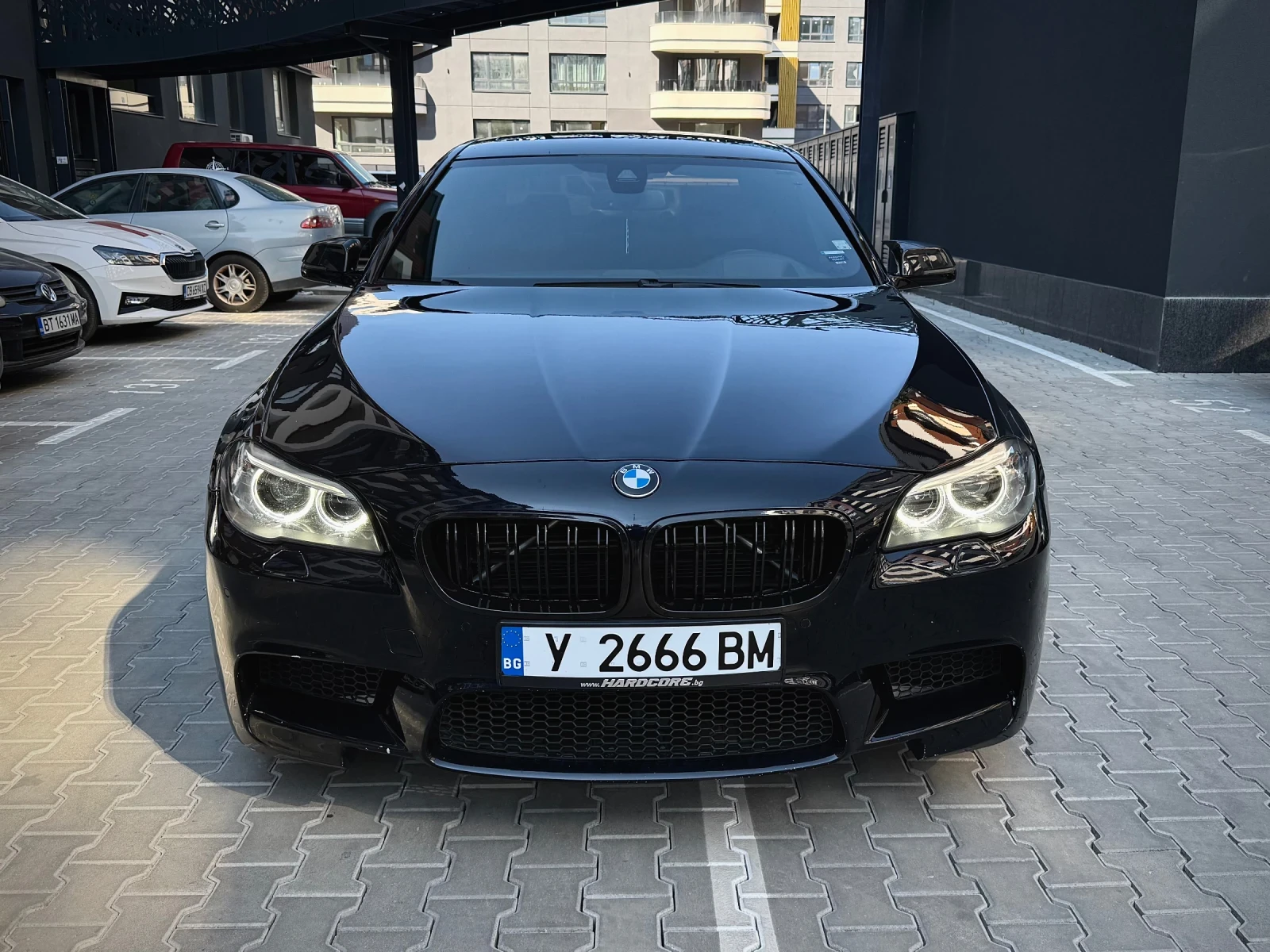BMW 550 M5 OPTIC/ HUD/ VACUUM/ ASSISTANTS/ HARMAN