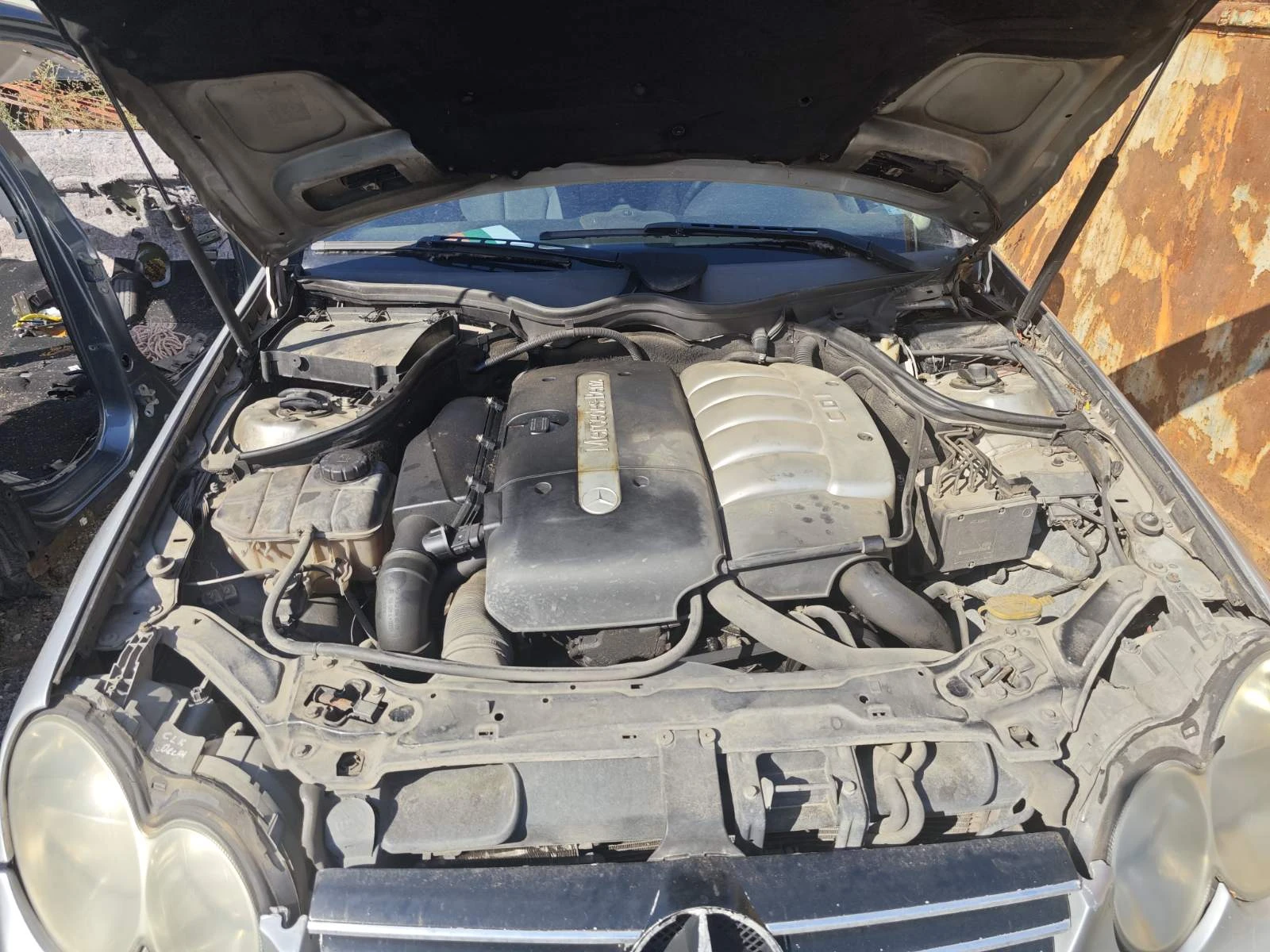 Mercedes-Benz CLK, снимка 2 - Автомобили и джипове - 55900019
