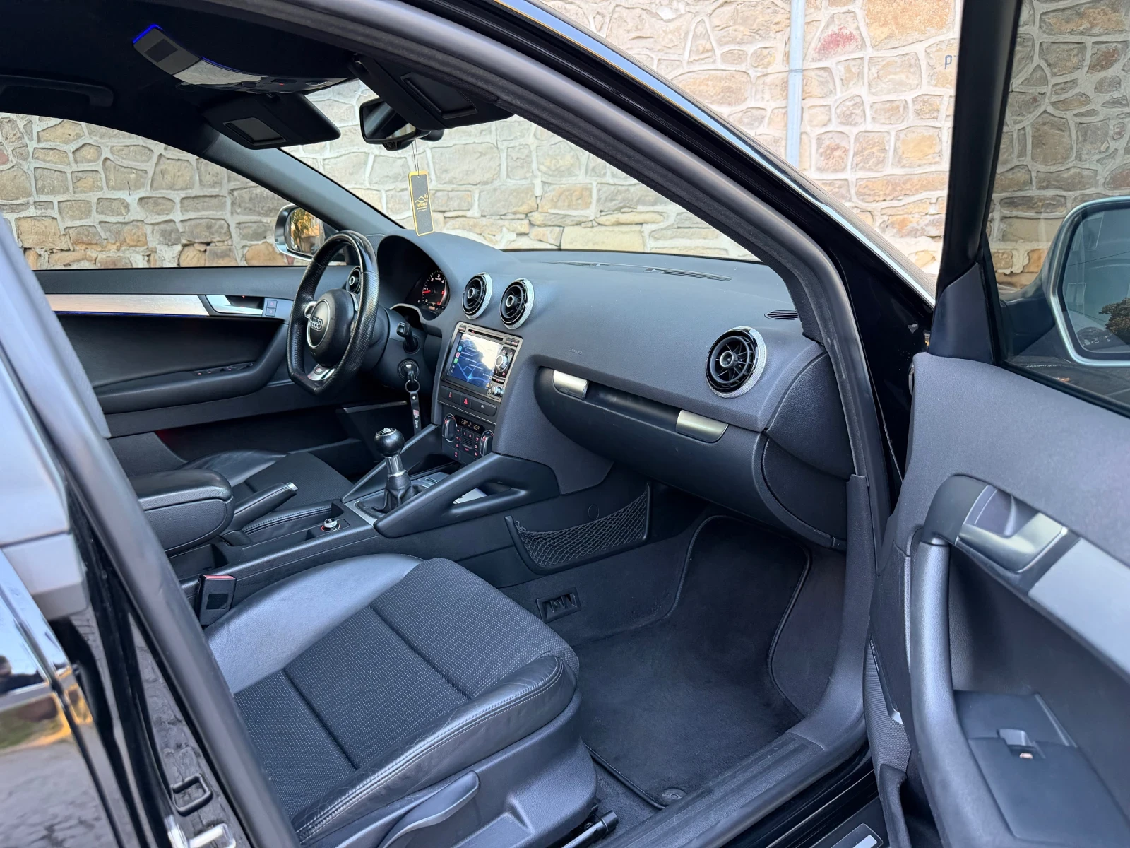 Audi A3 2.0TDI 140кс MILLTEK BOSSE NAVI, снимка 11 - Автомобили и джипове - 55965283