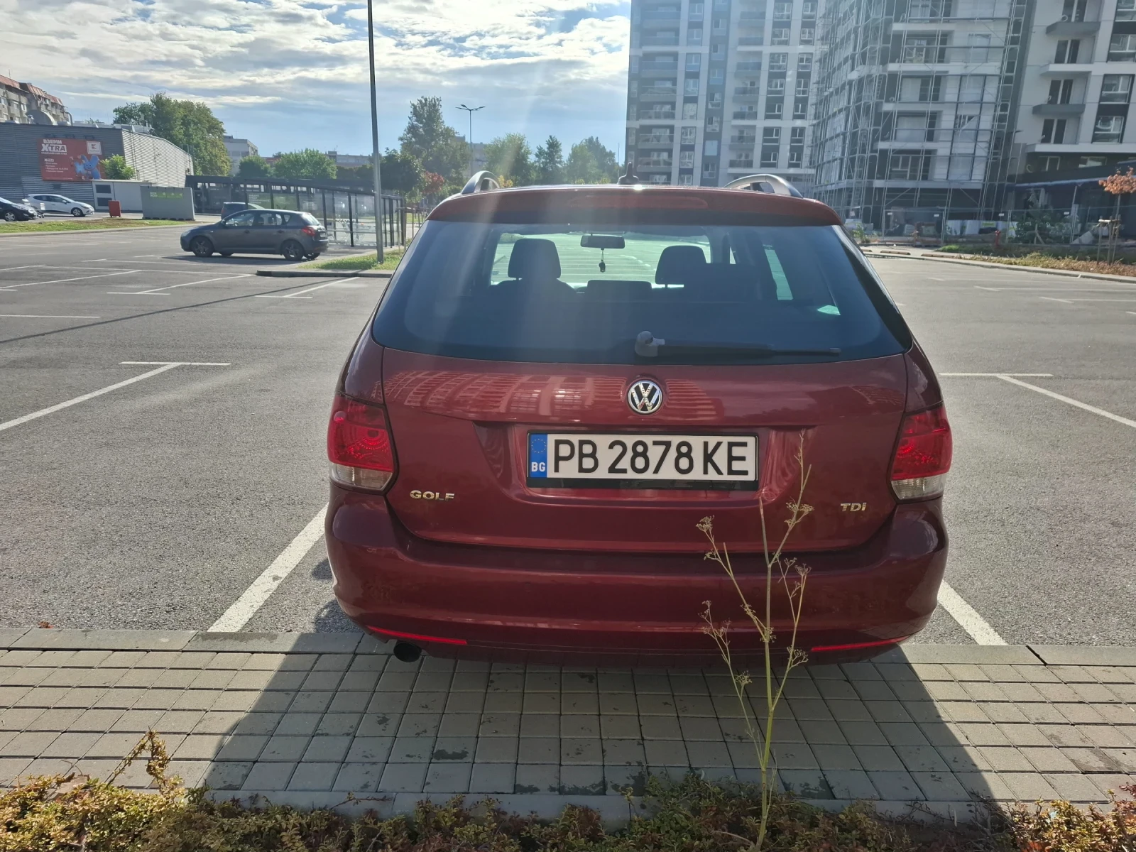 VW Golf VW Golf 6 Комби 1.6 105 TDI , снимка 5 - Автомобили и джипове - 56220795