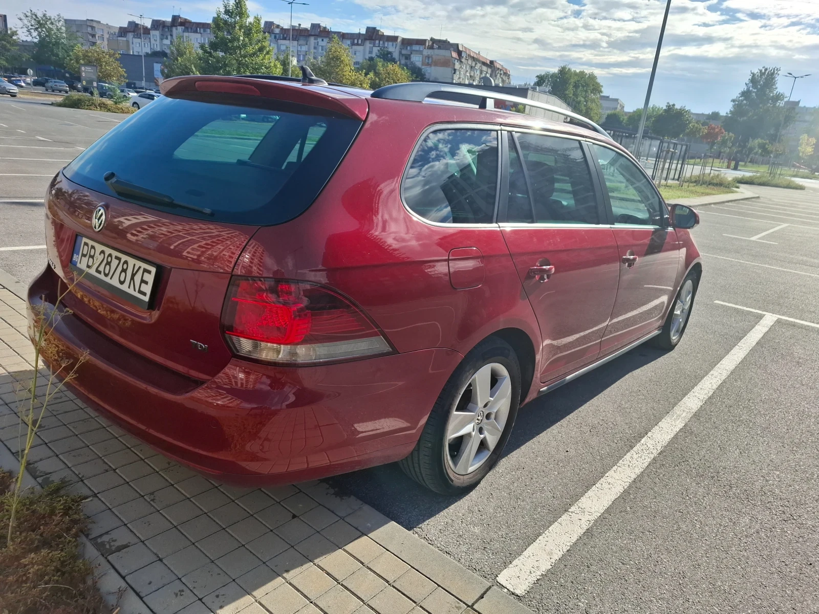 VW Golf VW Golf 6 Комби 1.6 105 TDI , снимка 6 - Автомобили и джипове - 56220795