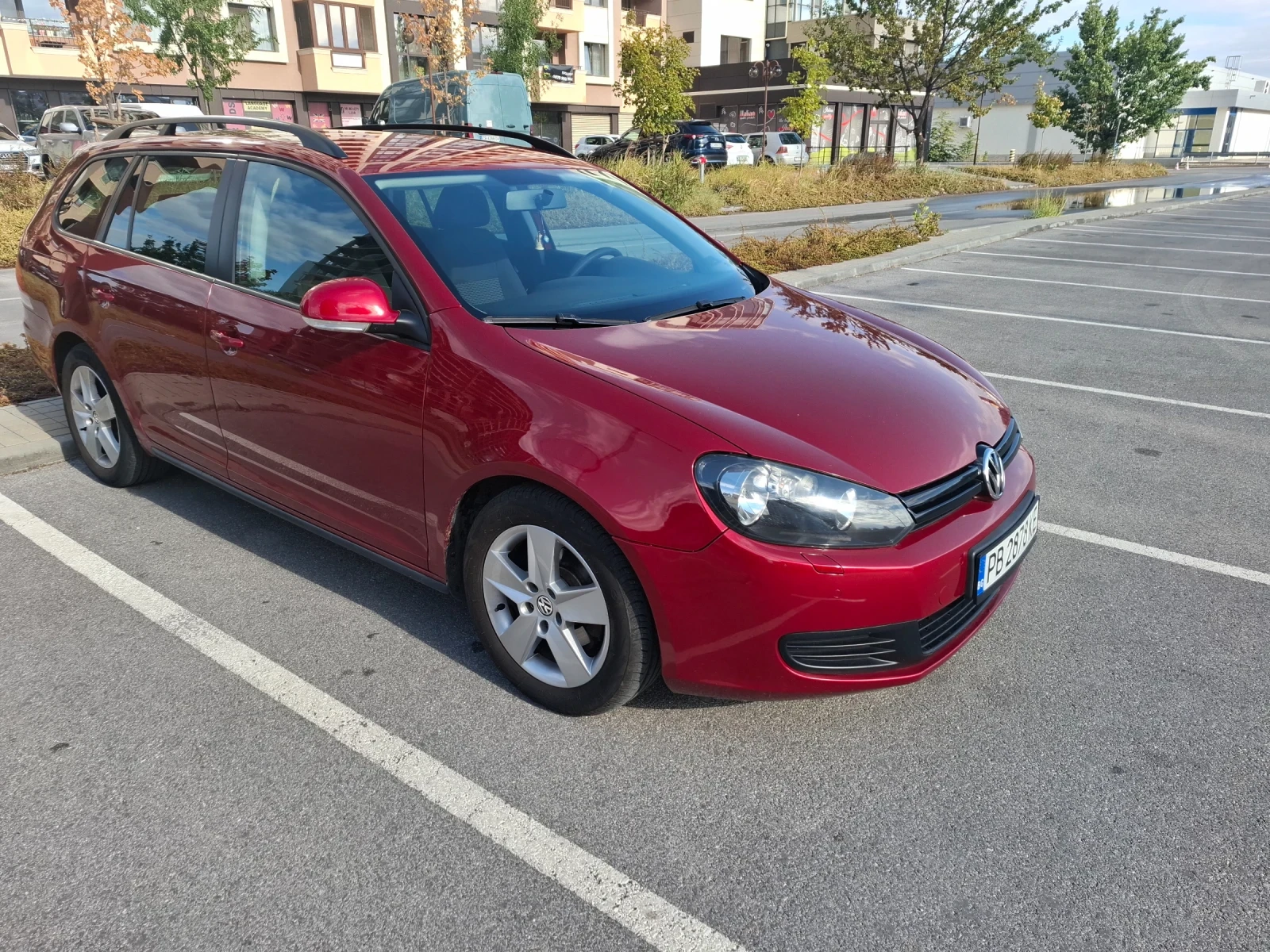 VW Golf VW Golf 6 Комби 1.6 105 TDI , снимка 8 - Автомобили и джипове - 56220795