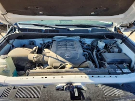 Toyota Tundra 5.7l Crewmax Limited, снимка 11