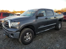 Toyota Tundra CREWMAX SR5 5.7L V8 4 ВРАТИ* 4X4* 