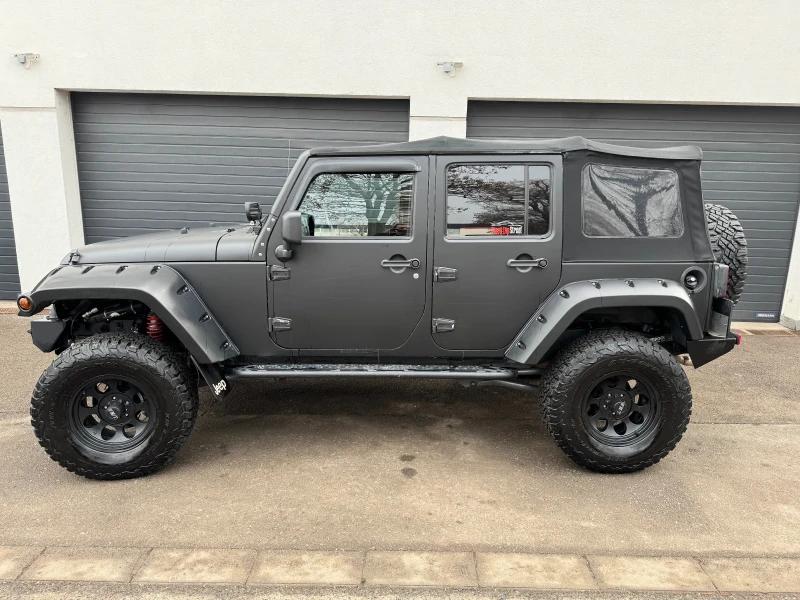 Jeep Wrangler, снимка 6 - Автомобили и джипове - 49281560