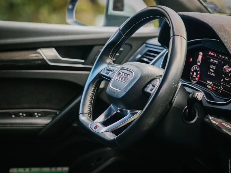 Audi SQ5 ПЕРФЕКТНА!!!, снимка 14 - Автомобили и джипове - 52729887