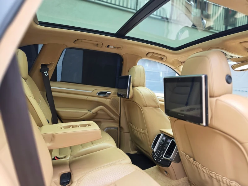 Porsche Cayenne Porsche Cayenne TURBO MAXTON* FACE* BURM* 3xTV* Di, снимка 17 - Автомобили и джипове - 51879205