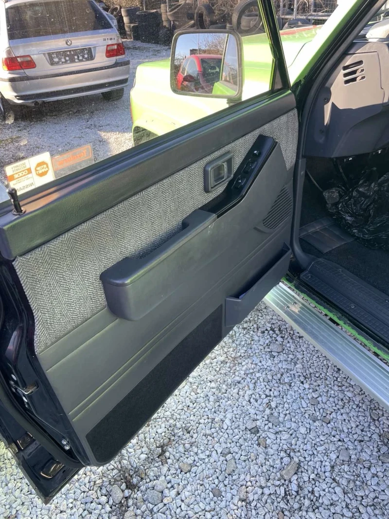 Nissan Patrol Y60 2.8, снимка 12 - Автомобили и джипове - 52928368