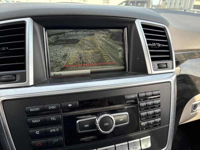 Mercedes-Benz ML 350 4MATIC * ПАНОРАМА* ПОДГРЕВИ* КАМЕРА* , снимка 10 - Автомобили и джипове - 53571821