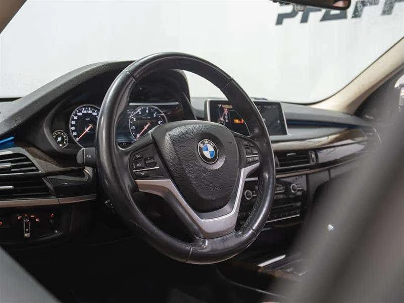 BMW X5 xDrive35i| H/K| Памет| Подгреви| Пано| 360| , снимка 6 - Автомобили и джипове - 54356326