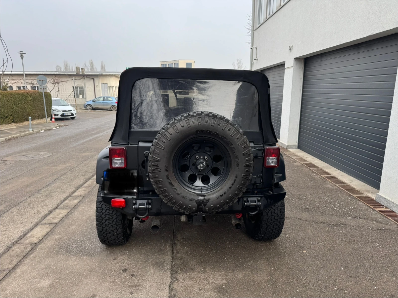 Jeep Wrangler  - изображение 7