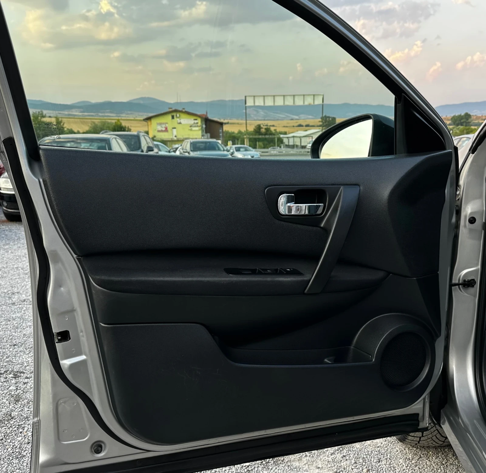 Nissan Qashqai 1.6i-LPG-АВТОПИЛОТ-МУЛТИ ВОЛАН-NEW-TOP - изображение 7