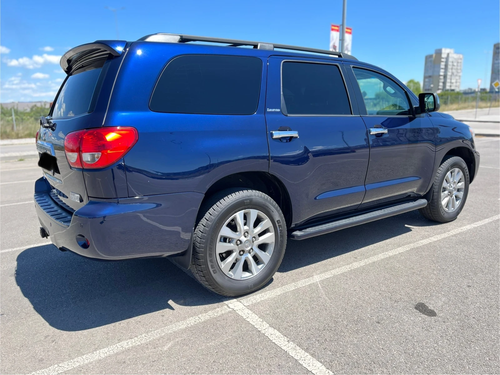 Toyota Sequoia LIMITED - изображение 3