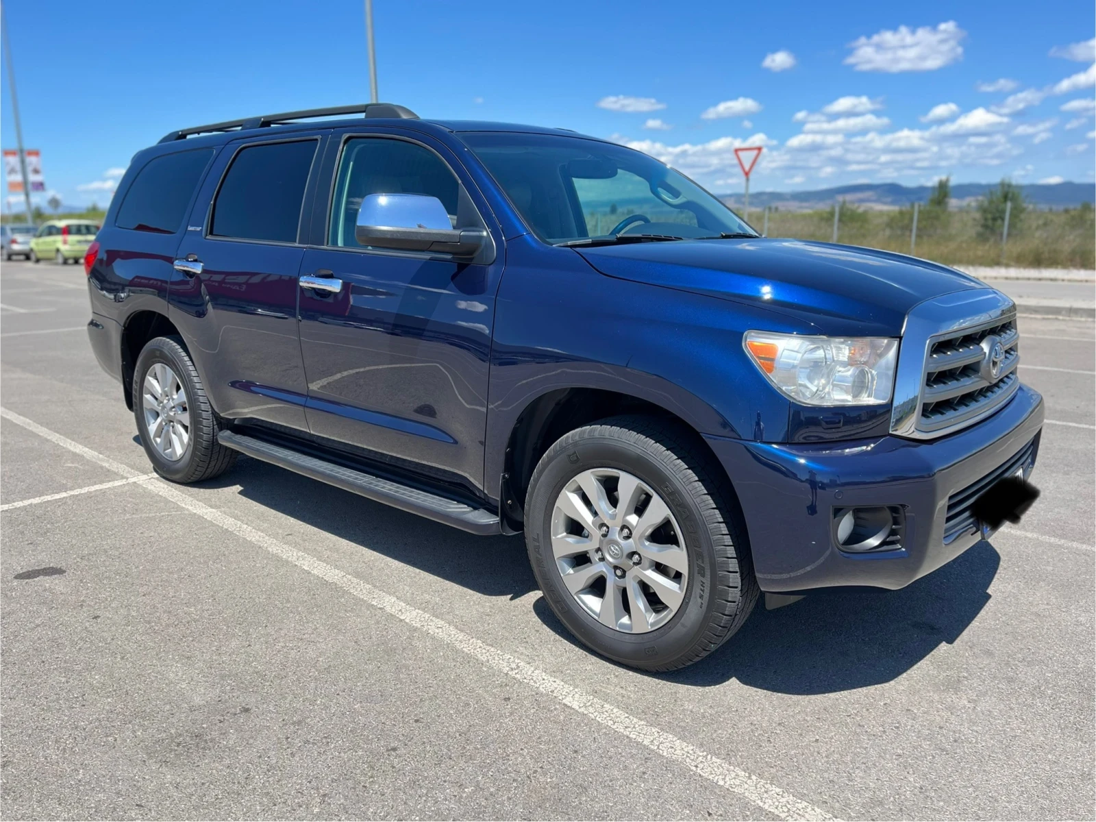 Toyota Sequoia LIMITED - изображение 2