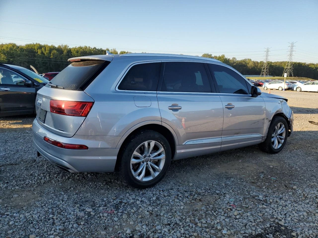 Audi Q7  * * CARFAX *    | Mobile.bg   5