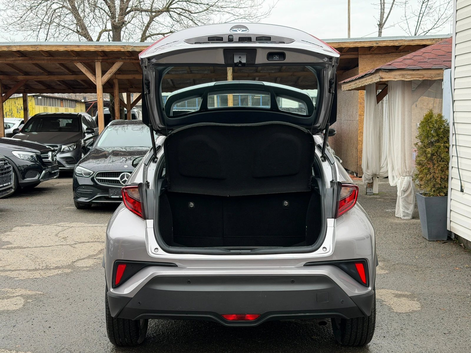 Toyota C-HR 1.8I* СЕРВИЗНА КНИЖКА* ПЪЛНА  ИСТОРИЯ В ТОЙОТА - изображение 6