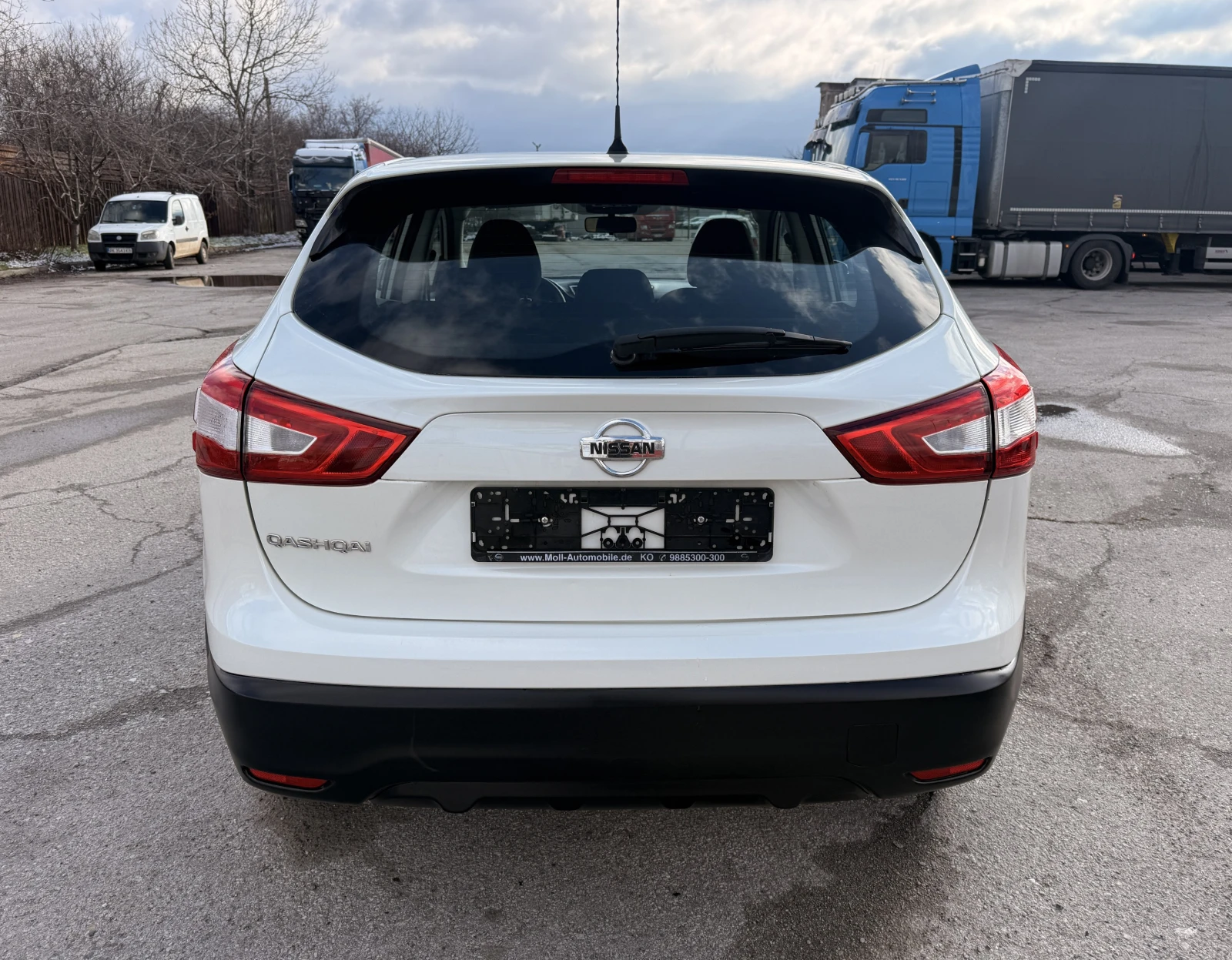 Nissan Qashqai 1.2i EURO6;GERMANY;TUV - изображение 6
