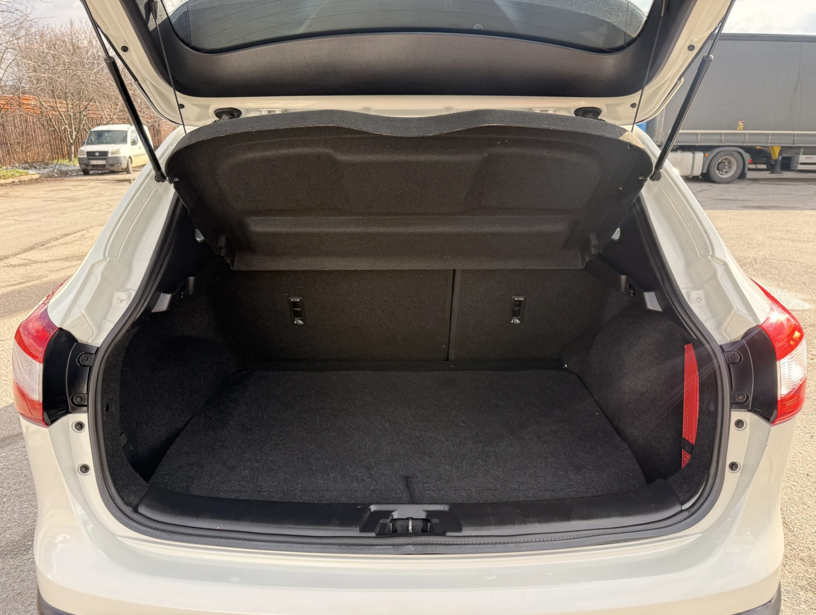 Nissan Qashqai 1.2i EURO6;GERMANY;TUV | Mobile.bg � ����������� 15