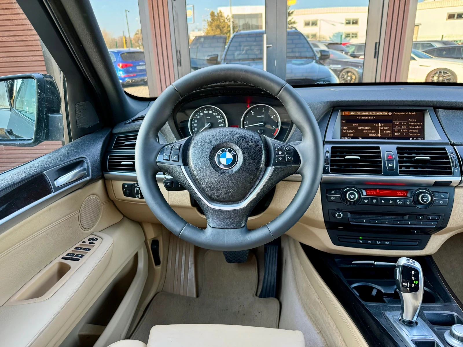 BMW X5 3.0D DynamicDrive* Comfort* Подгрев* 7 Местен !, снимка 9 - Автомобили и джипове - 53874848