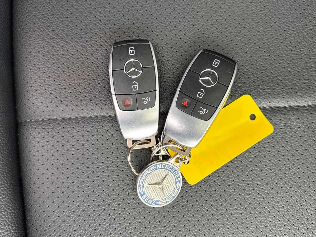 Mercedes-Benz GLE 350  CARFAX, снимка 15 - Автомобили и джипове - 53977596